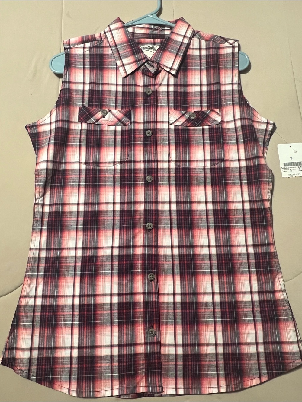 Canyon Guide Outfitters- Sleeveless Plaid Button-Up Shirt - Red & Black Plaid